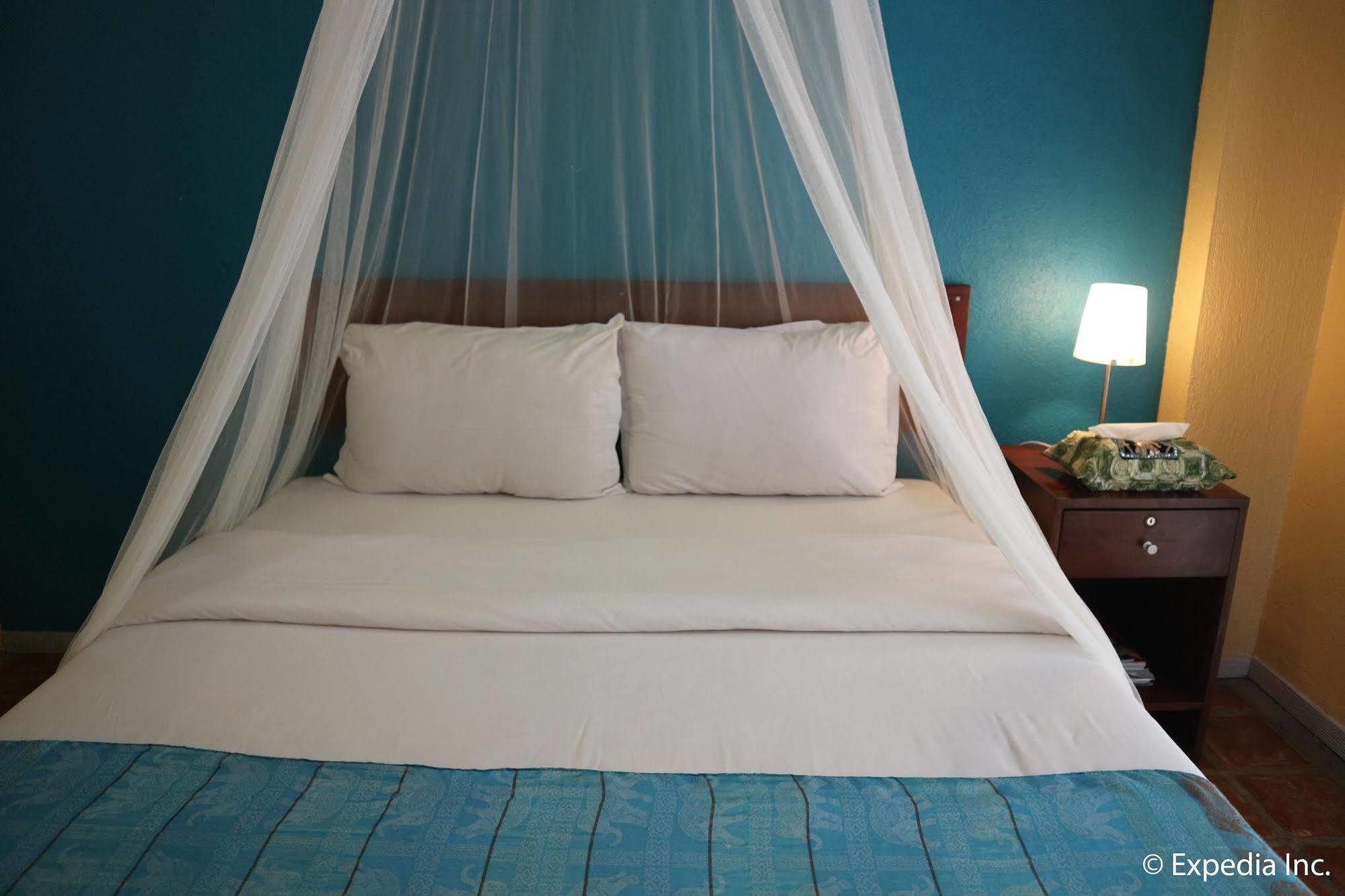 Sun Villa Beachfront Resort & Spa Balabag  Zewnętrze zdjęcie